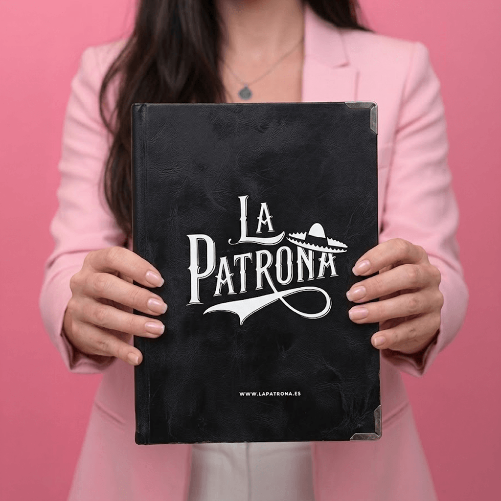 Branding e identidad — Las Girls+, estudio creativo y tecnológico · diseño web, branding y producto digital